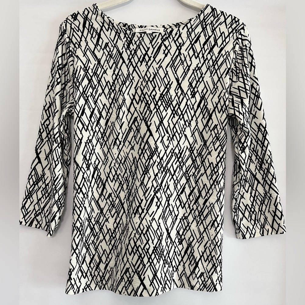 ❌SOLD❌Emily Daniels Womens 3/4 Sleeve Blouse Pattern Top Black White Sz S
